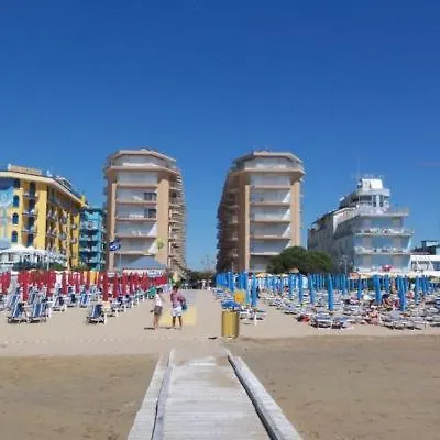 לידו די ג'סולו Residence Centro Commerciale - Walterigato Apartments Solo Per Famiglie איטליה