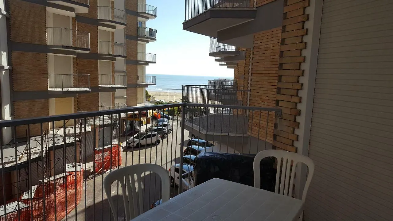 Residence Centro Commerciale - Walterigato Apartments Solo Per Famiglie Lido di Jesolo