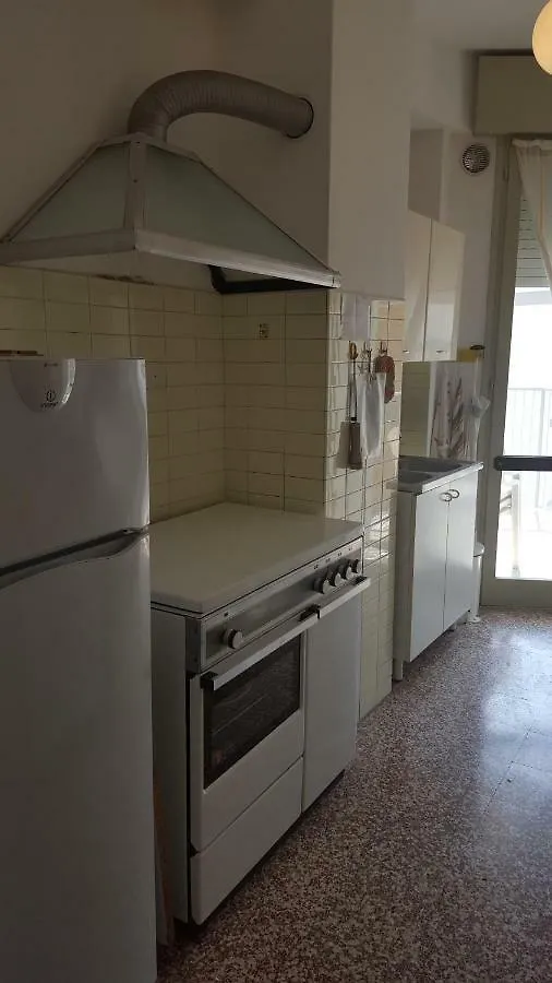 לידו די ג'סולו Residence Centro Commerciale - Walterigato Apartments Solo Per Famiglie לידו די ג'סולו